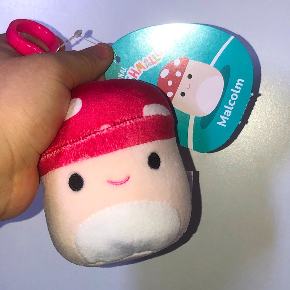 Malcolm clip squishmallow
